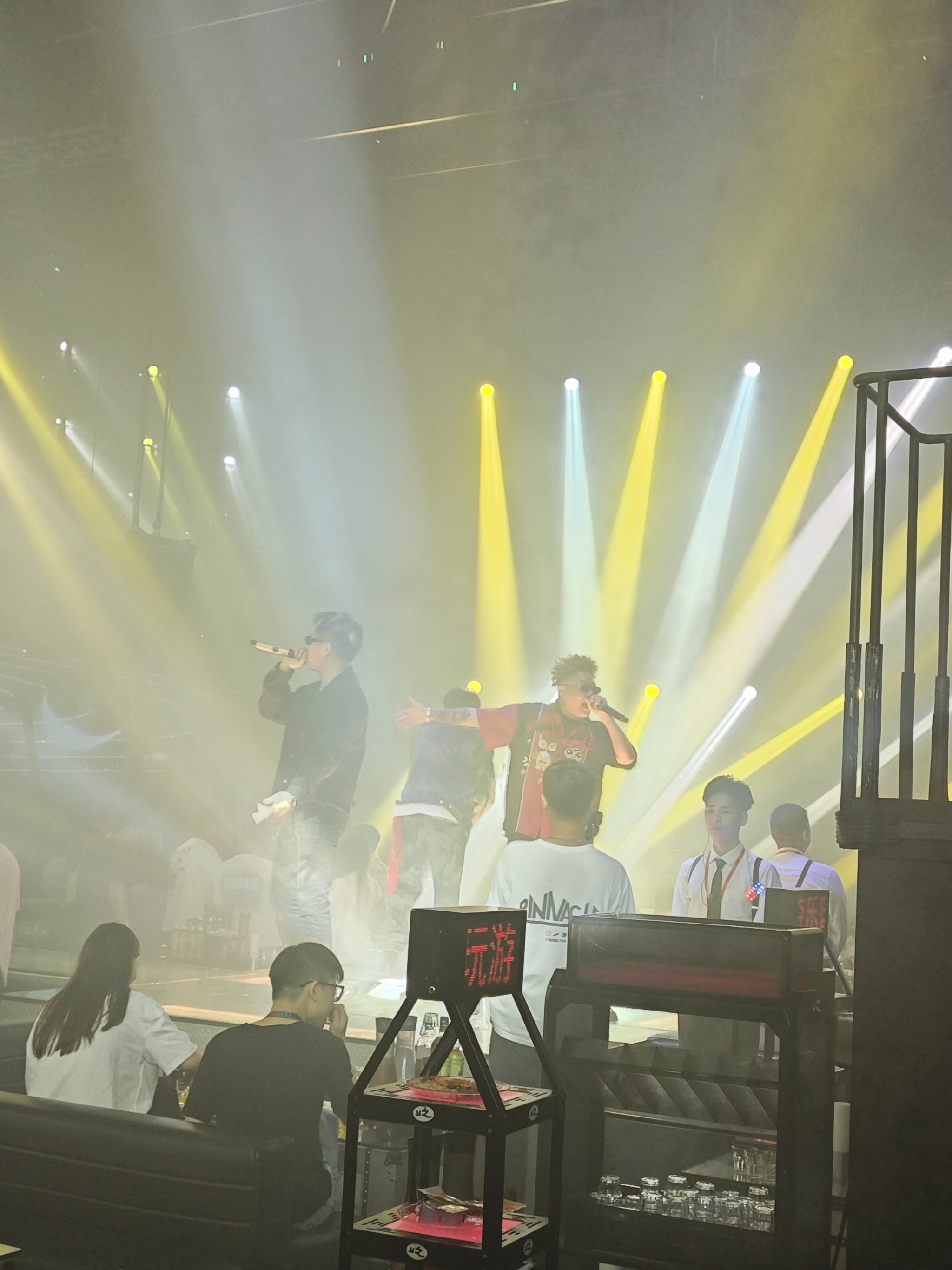 郑州商务ktv商务区别-金水区ktv预定